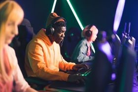 7 Best Free Online eSports Games to Play in 2025 to Make $$ – The Buff Browser