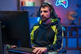 Get Paid to Play: 5 Ways to Monetize Your CS:GO Skills – The Buff Browser